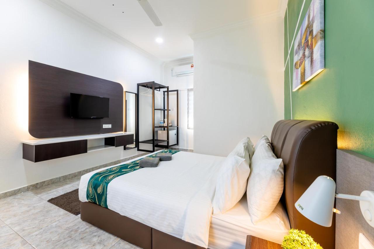 Cenang Rooms With Pool By Virgo Star Resort Pantai Cenang  Bagian luar foto